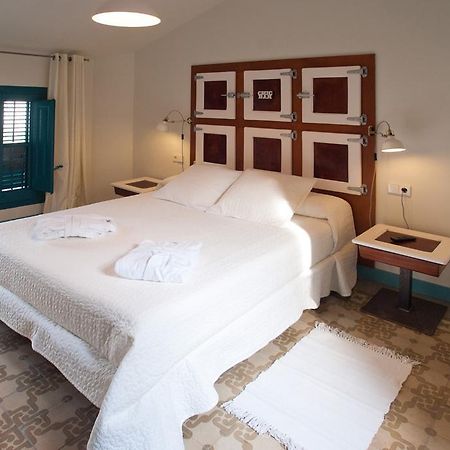 Hotel Hostal Chic Sant Feliu de Guíxols Rum bild