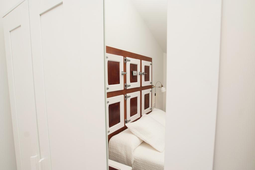 Hotel Hostal Chic Sant Feliu de Guíxols Rum bild