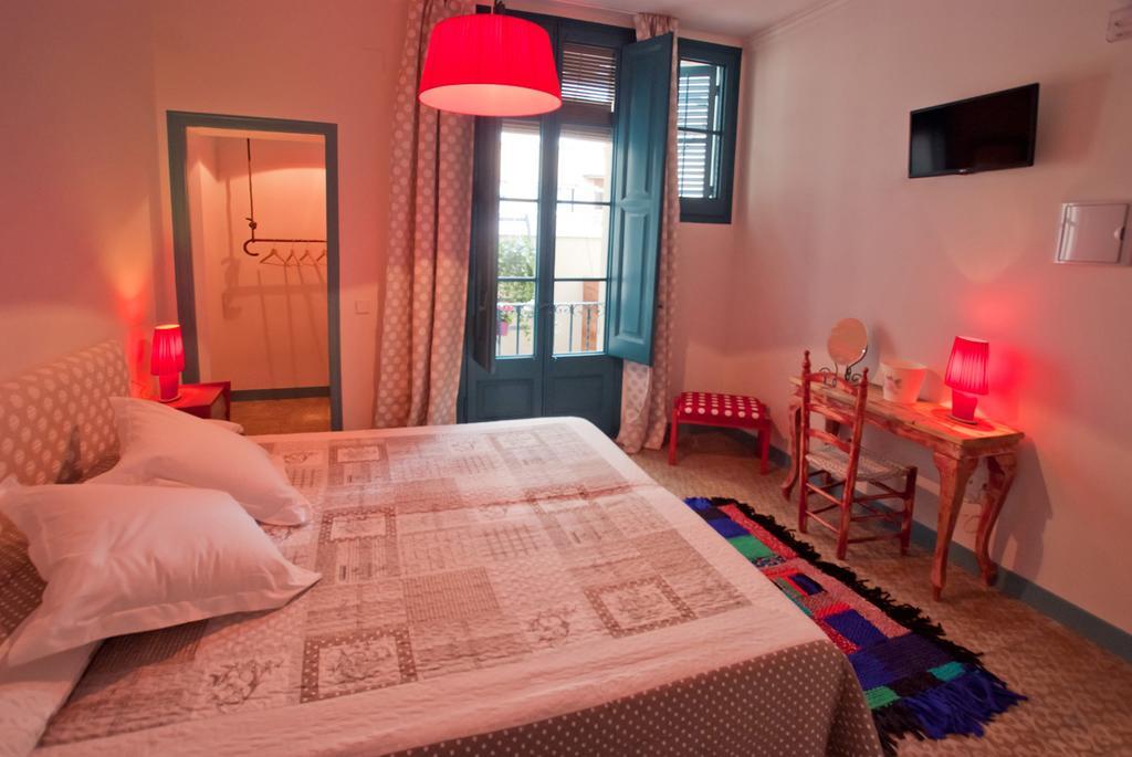 Hotel Hostal Chic Sant Feliu de Guíxols Rum bild