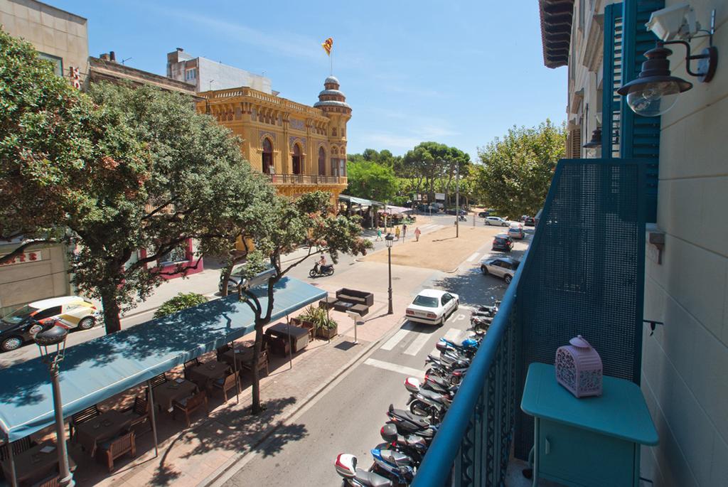 Hotel Hostal Chic Sant Feliu de Guíxols Rum bild