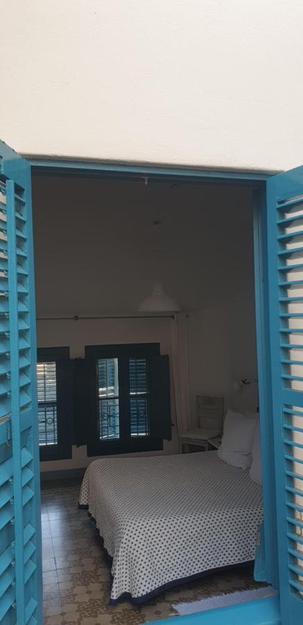 Hotel Hostal Chic Sant Feliu de Guíxols Exteriör bild